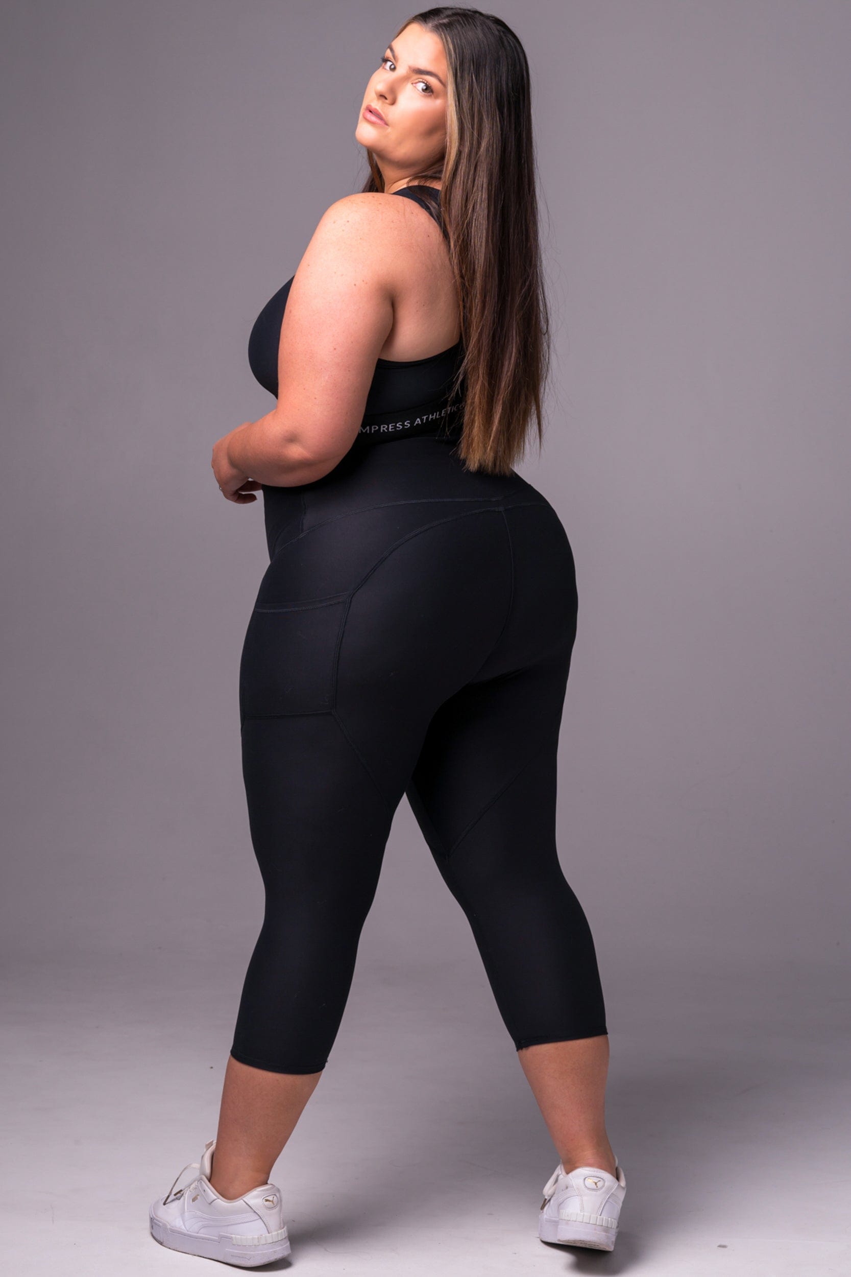 Black capri leggings with cheap pockets