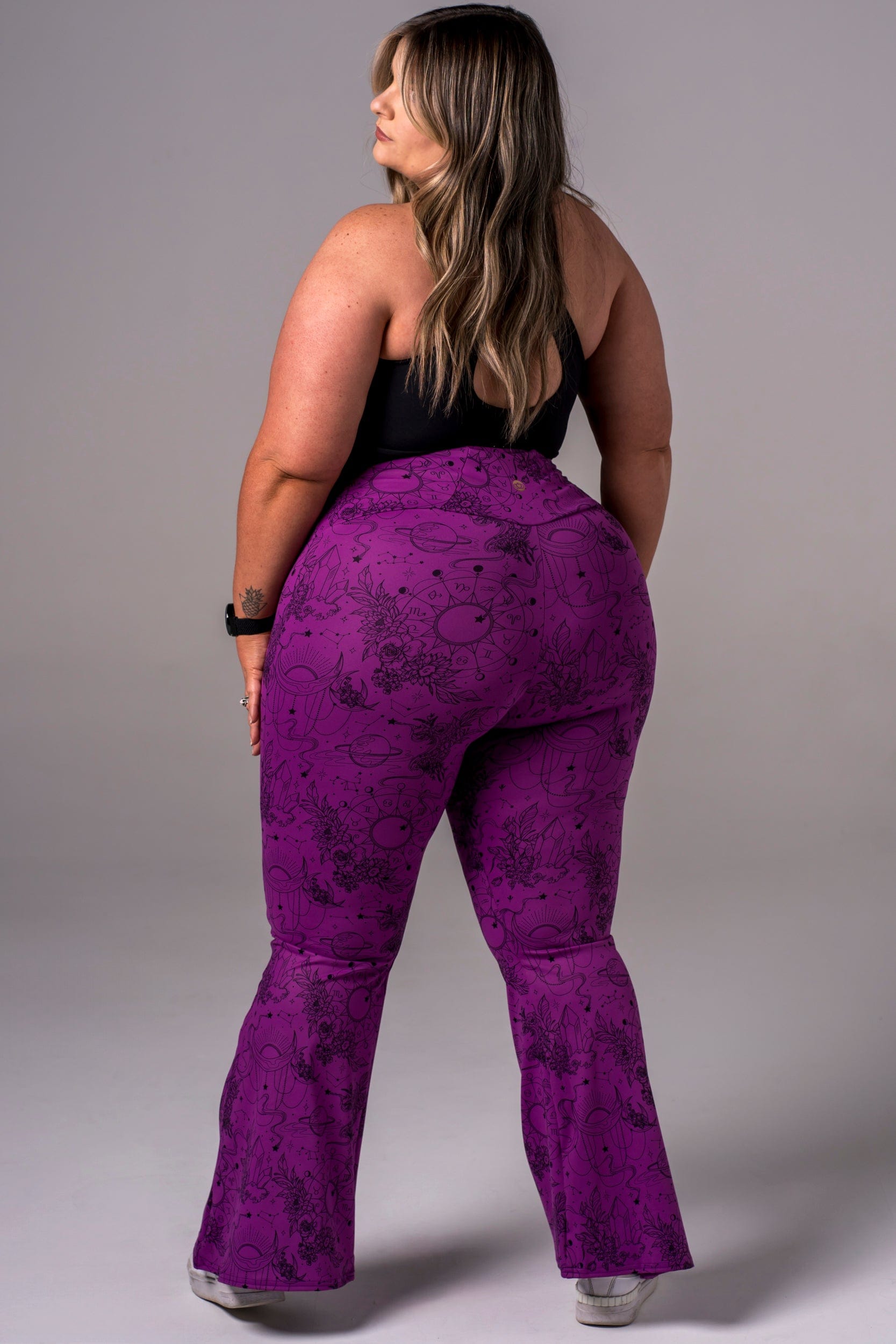 Zodiac Luxe Pocket Yoga Pants